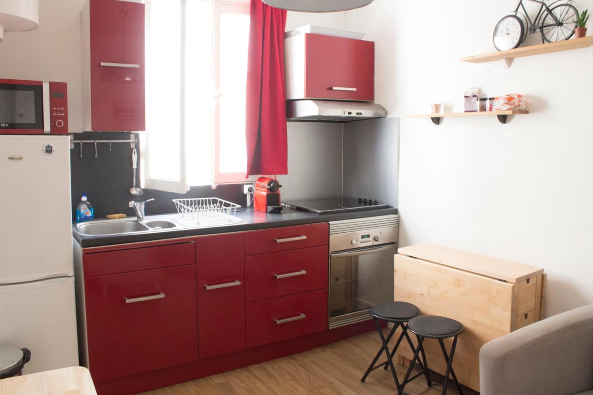 Charming Near The Canal Saint Martin